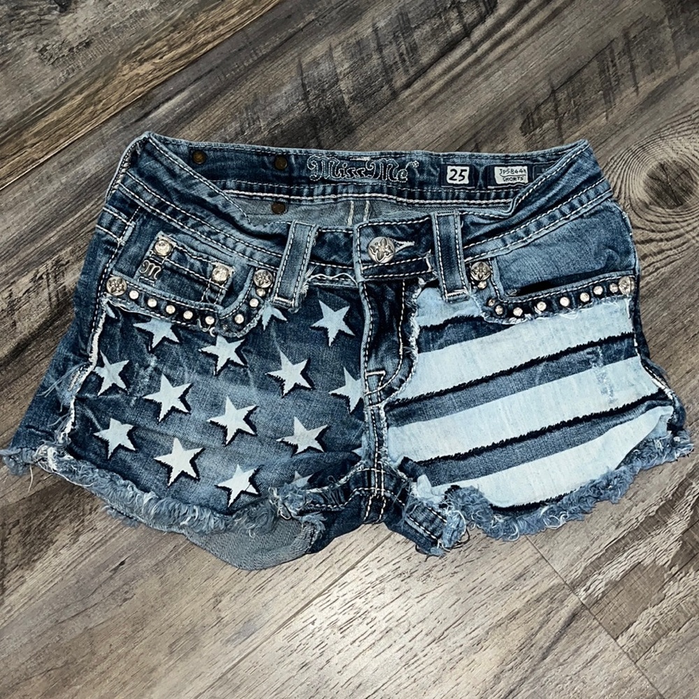 Miss me American flag shorts 🇺🇸